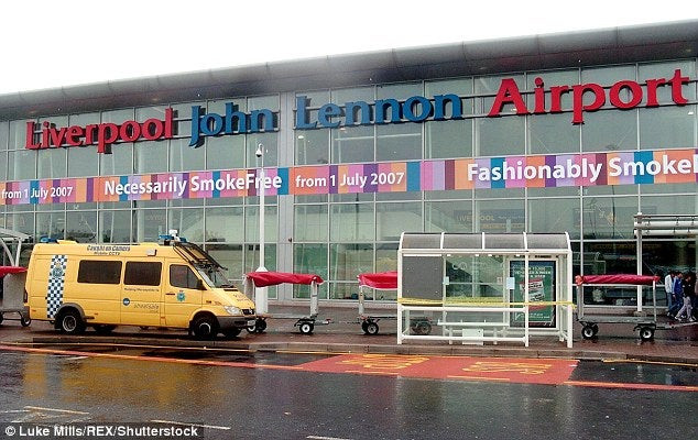 Κλειστό το αεροδρόμιο Τζον Λένον στο Λίβερπουλ λόγω συναγερμού